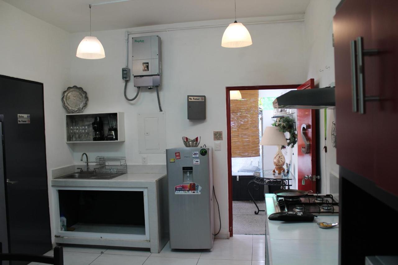 Htl & Suites Camino Real, Ubicacion, Parking, Facturamos Colima Bagian luar foto