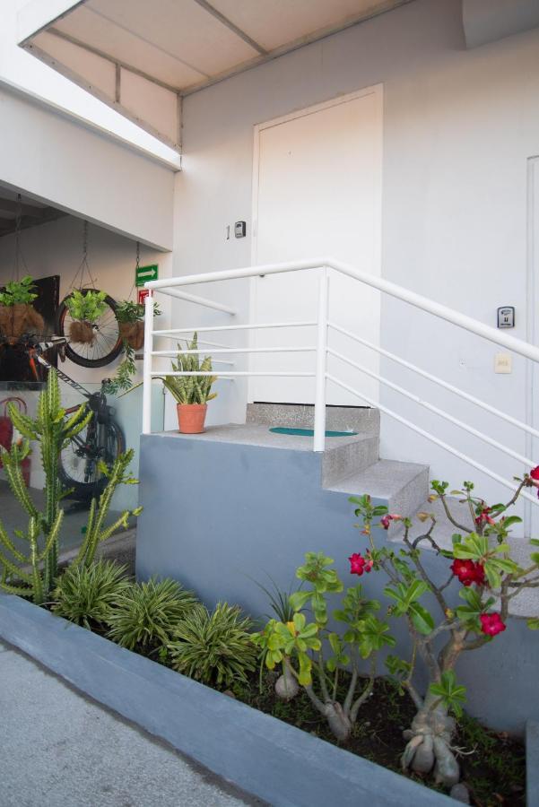 Htl & Suites Camino Real, Ubicacion, Parking, Facturamos Colima Bagian luar foto